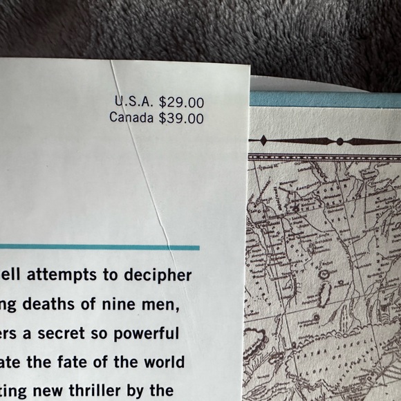 Clive Cussler. The Titanic Secret Hard Cover Original 2019 printing - Picture 6 of 6